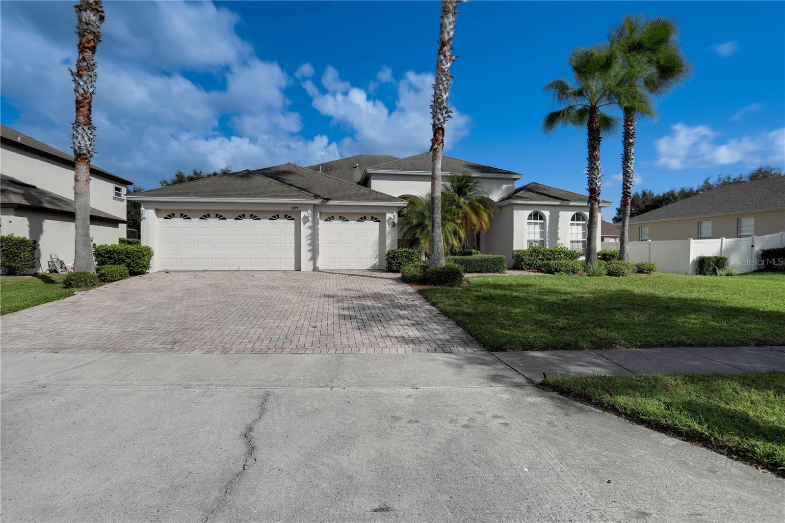 Available Now! Introducing your dream home in the heart of a serene gated community in Ocoee! This immaculate 4-bedroom, 3-bathroom residence is a true gem, offering you the perfect blend of luxury, comfort, and privacy. Step inside, and you'll immediately be captivated by the spaciousness and elegance of this home. With four generously sized bedrooms, there's plenty of room for everyone in the family. Entertain and prep with ease in the open kitchen that's perfect for culinary enthusiasts. Step outside and discover your personal haven. The patio and backyard are the ideal spaces for outdoor living and entertaining. Pets approved on a case by case basis with correct deposit/fees and Owner approval. $150 refundable deposit per pet, $200 one time pet fee per pet. Breed restrictions apply. Rottweilers, American Staffordshire Terriers (pitbulls), Dobermans, German Shepherds, Chows, Huskies, Alaskan Malamutes, Great Danes, St. Bernards, Mastiffs, and mixed breeds including any of the above mentioned will not be approved. Please check with your local school board for the most up to date schools list.
*Lawn care is tenant responsibility*