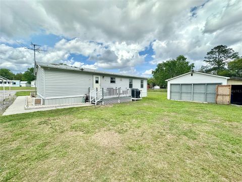 Tiny photo for 18400 SE 90th Lane, Ocklawaha, FL 32179 (MLS # OM721781)
