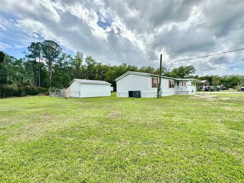 Tiny photo for 18400 SE 90th Lane, Ocklawaha, FL 32179 (MLS # OM721781)