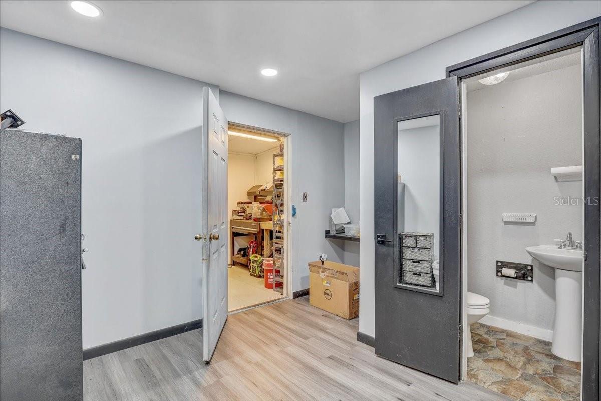 STATE HWY FARMS EAST - Commercial Sale