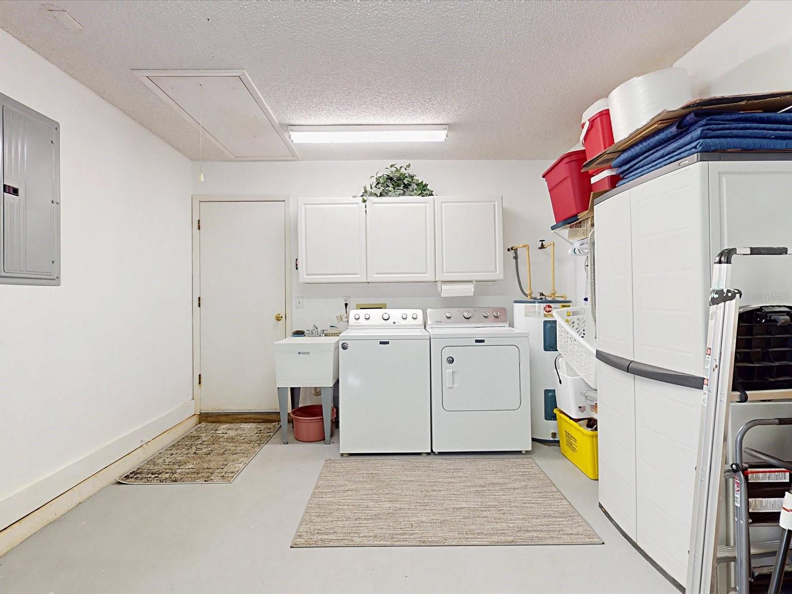 GRENELEFE CLUB ESTATES - Residential