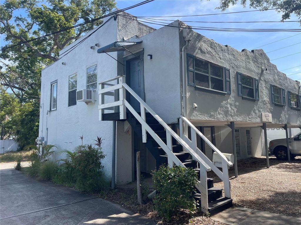 Photo of 1006 Drew St, Clearwater, FL 33755 (MLS # TB8505356)