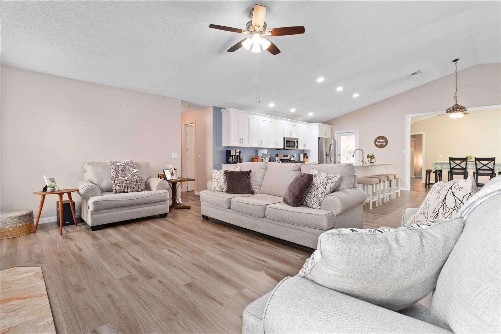 LA CITA SEC 08 - Residential