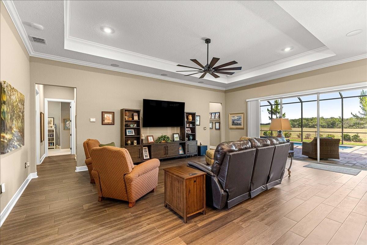 STONE CREEK BY DEL WEBB SARATOGA - Residential