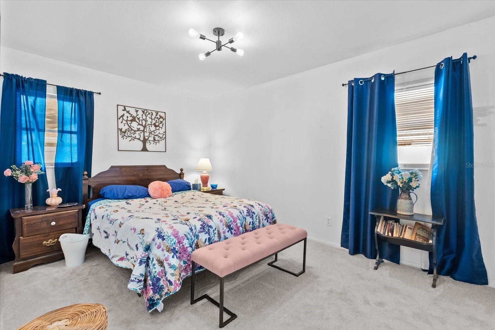 CAPE VISTA FIRST UNIT - Residential