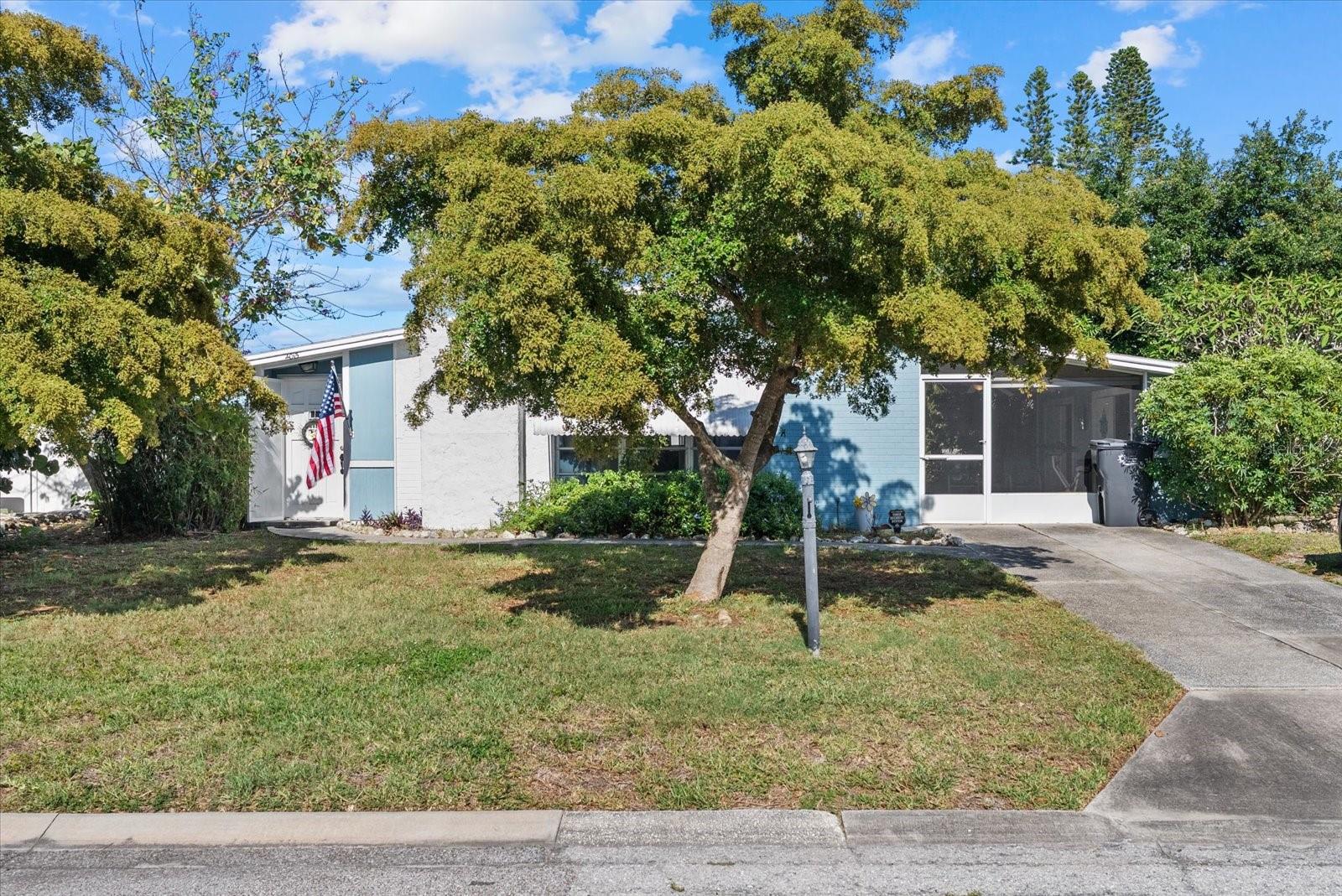 CAPE VISTA FIRST UNIT - Residential