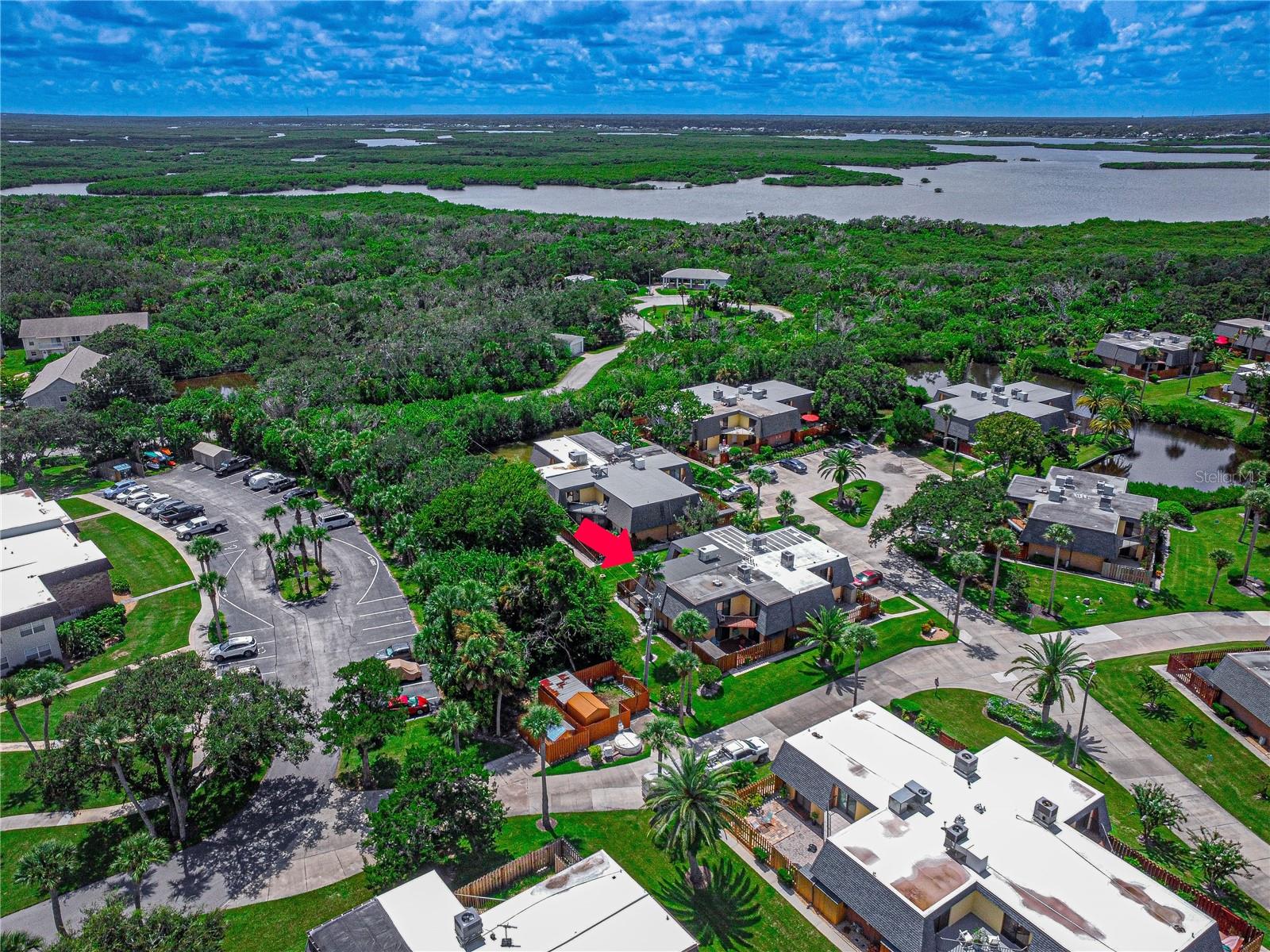 CEDAR DUNES CONDO PH 01-05 - Residential Lease