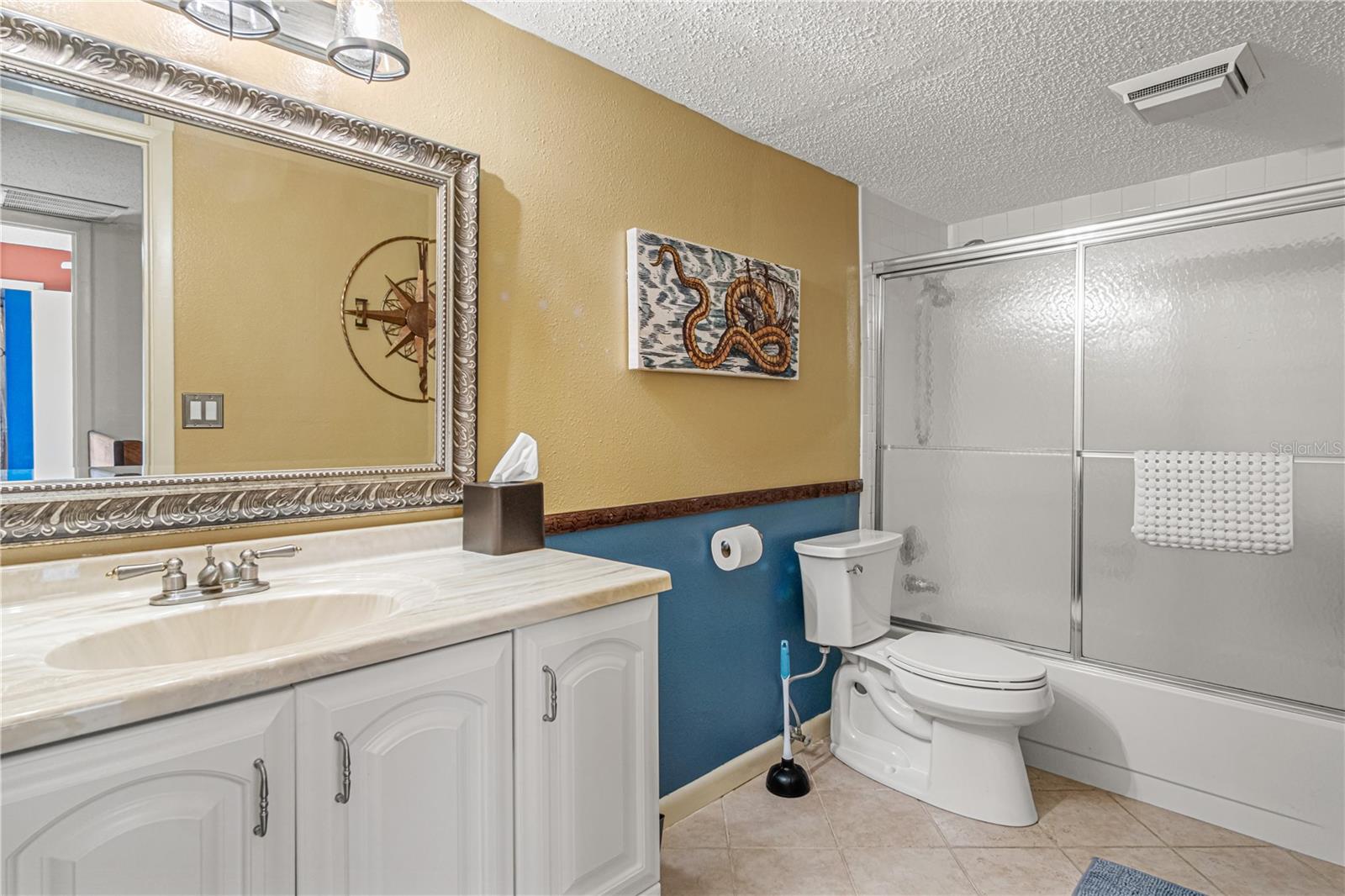CEDAR DUNES CONDO PH 01-05 - Residential Lease