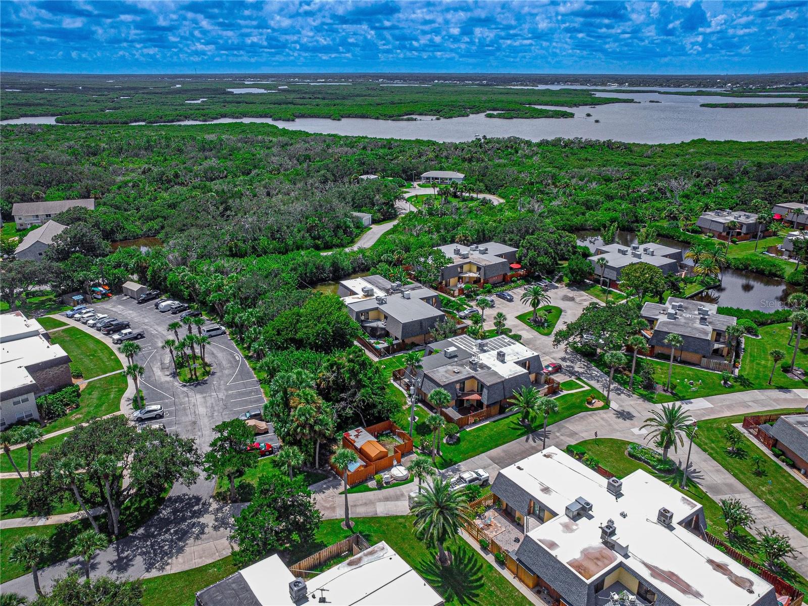 CEDAR DUNES CONDO PH 01-05 - Residential Lease