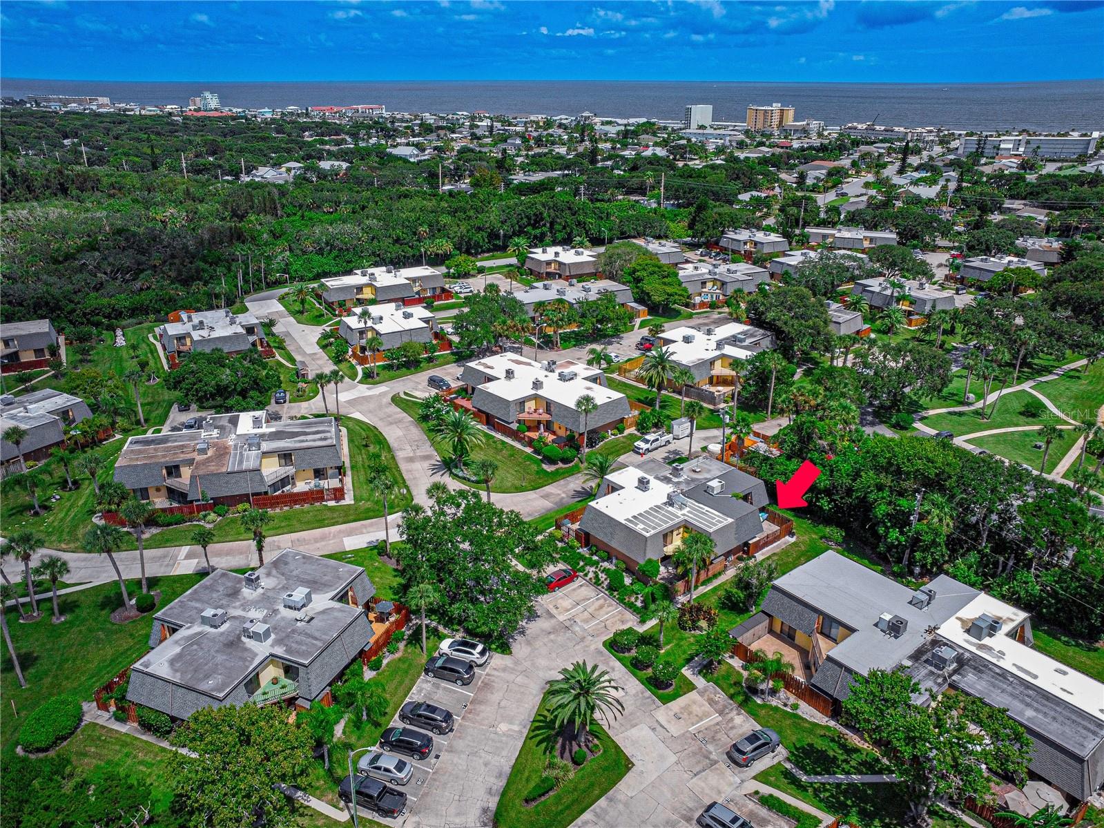 CEDAR DUNES CONDO PH 01-05 - Residential Lease