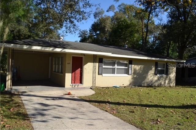 Photo of 609 S Montgomery Avenue, Deland, FL 32720 (MLS # O6423260)