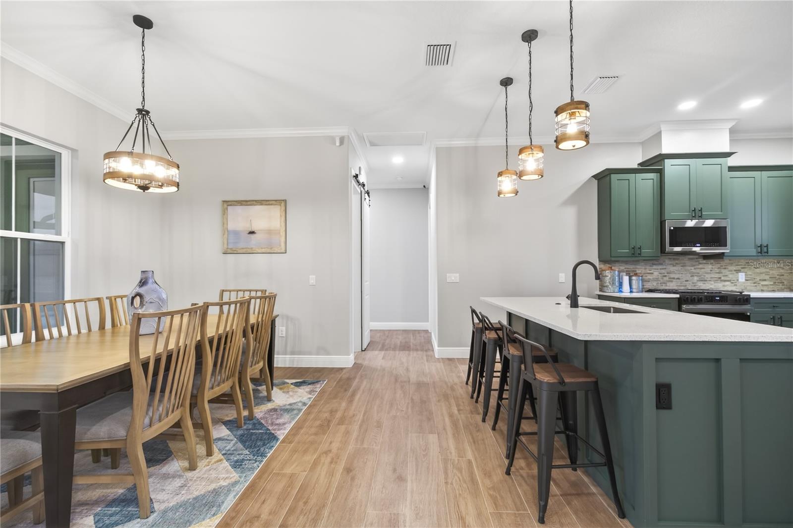 SHORELINE RANCH - Residential