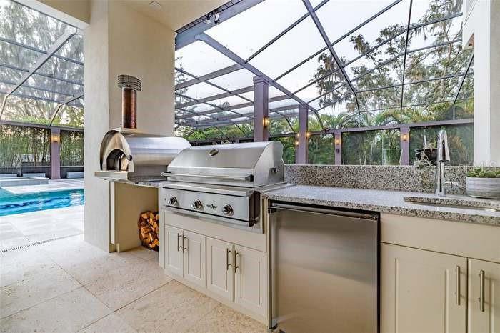 FISHHAWK RANCH TOWNCENTER PHAS - Residential