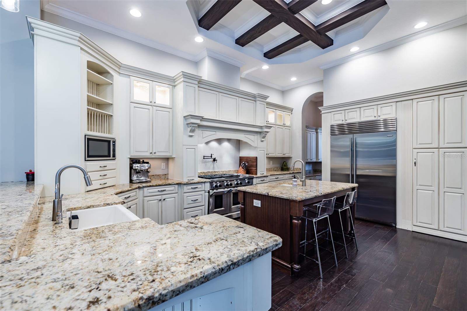 FISHHAWK RANCH TOWNCENTER PHAS - Residential