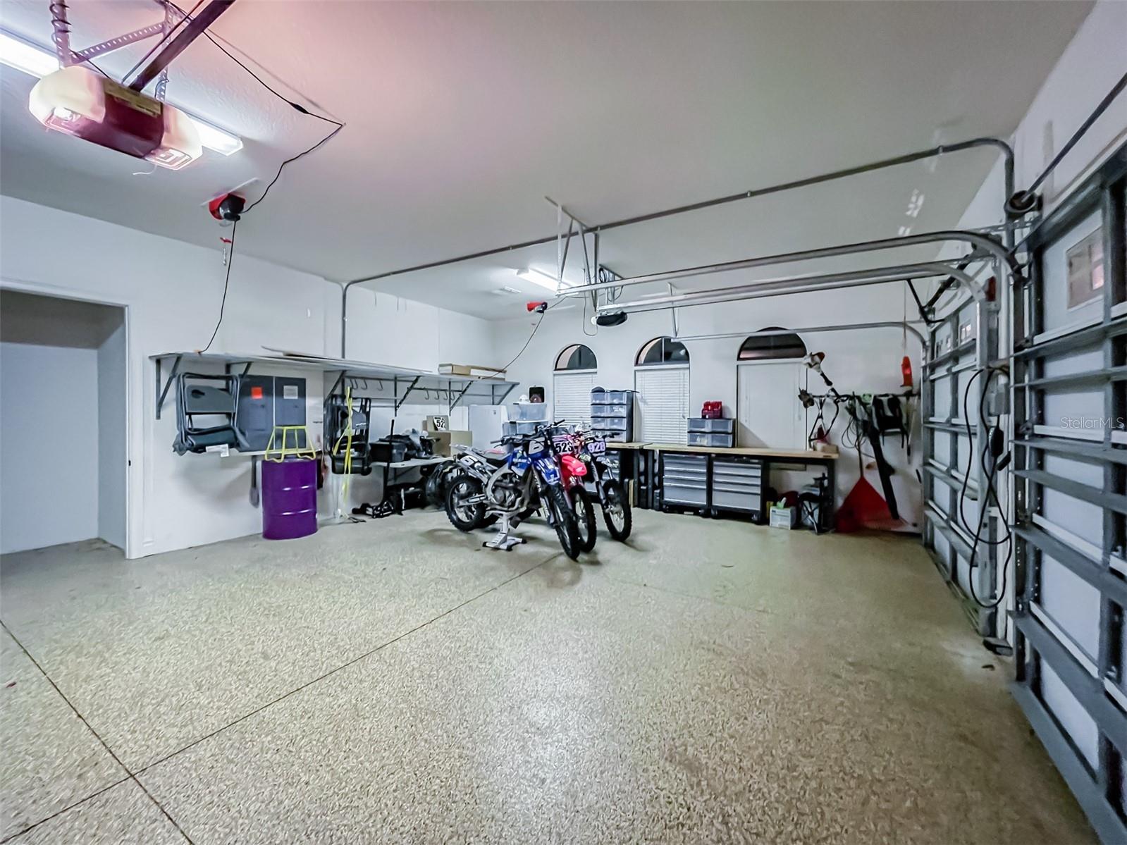 FISHHAWK RANCH TOWNCENTER PHAS - Residential