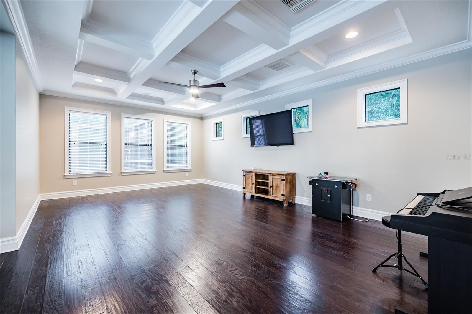 FISHHAWK RANCH TOWNCENTER PHAS - Residential