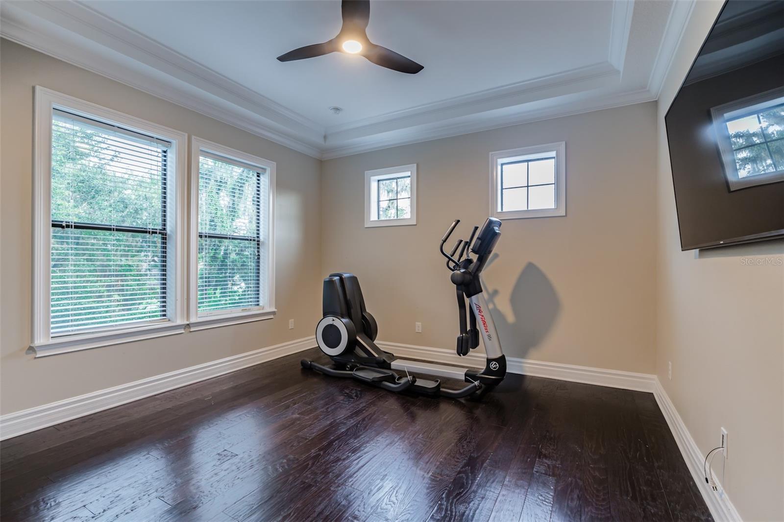 FISHHAWK RANCH TOWNCENTER PHAS - Residential