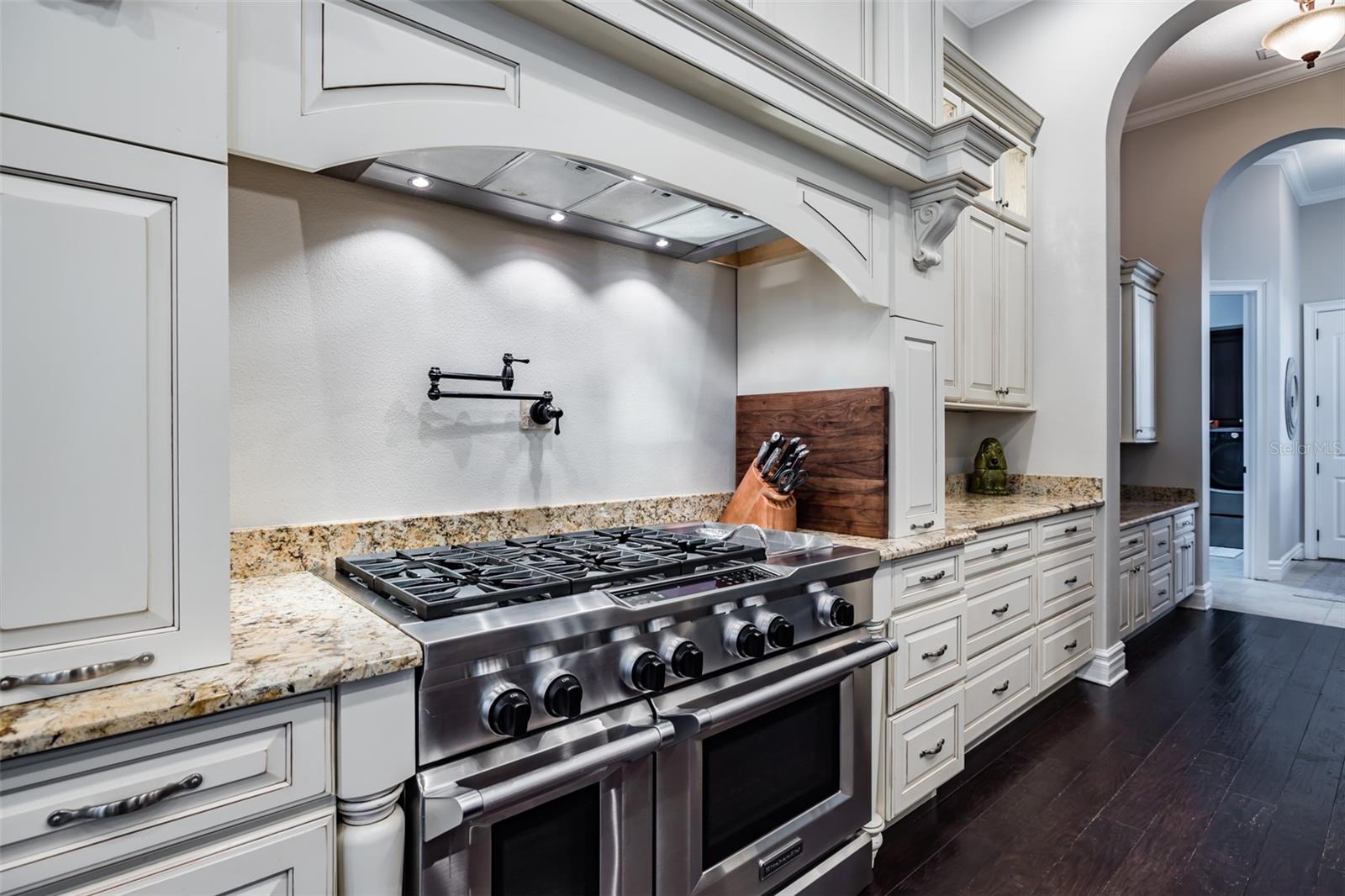 FISHHAWK RANCH TOWNCENTER PHAS - Residential