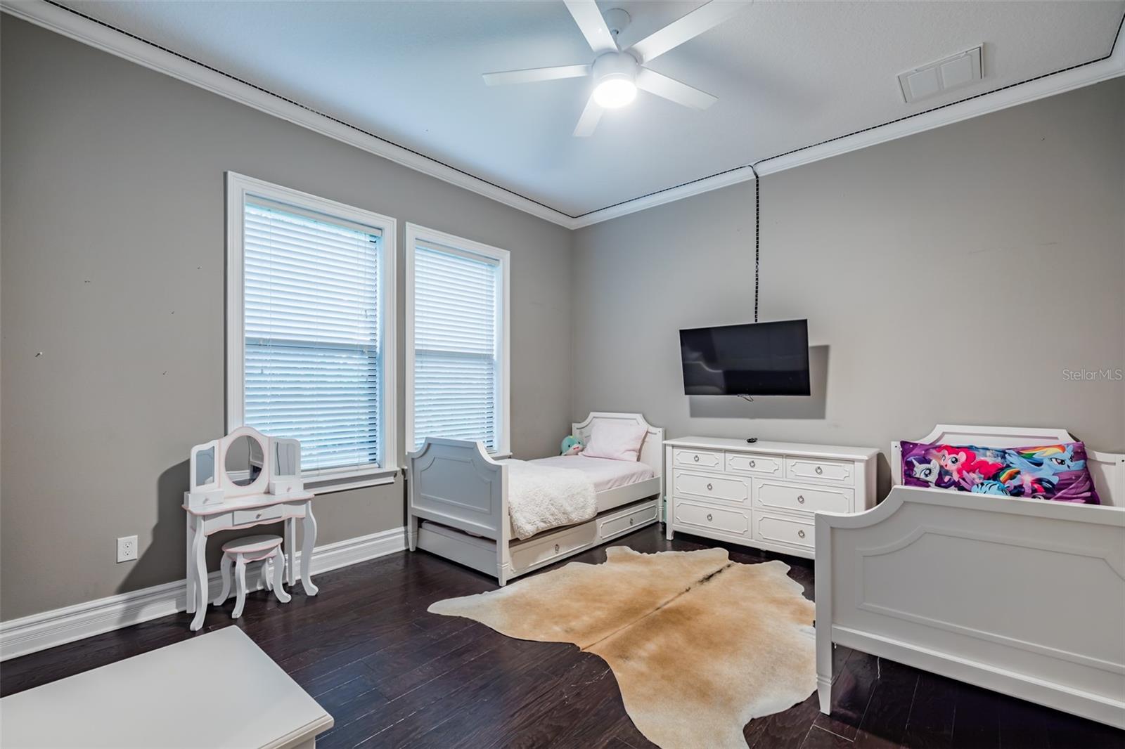 FISHHAWK RANCH TOWNCENTER PHAS - Residential