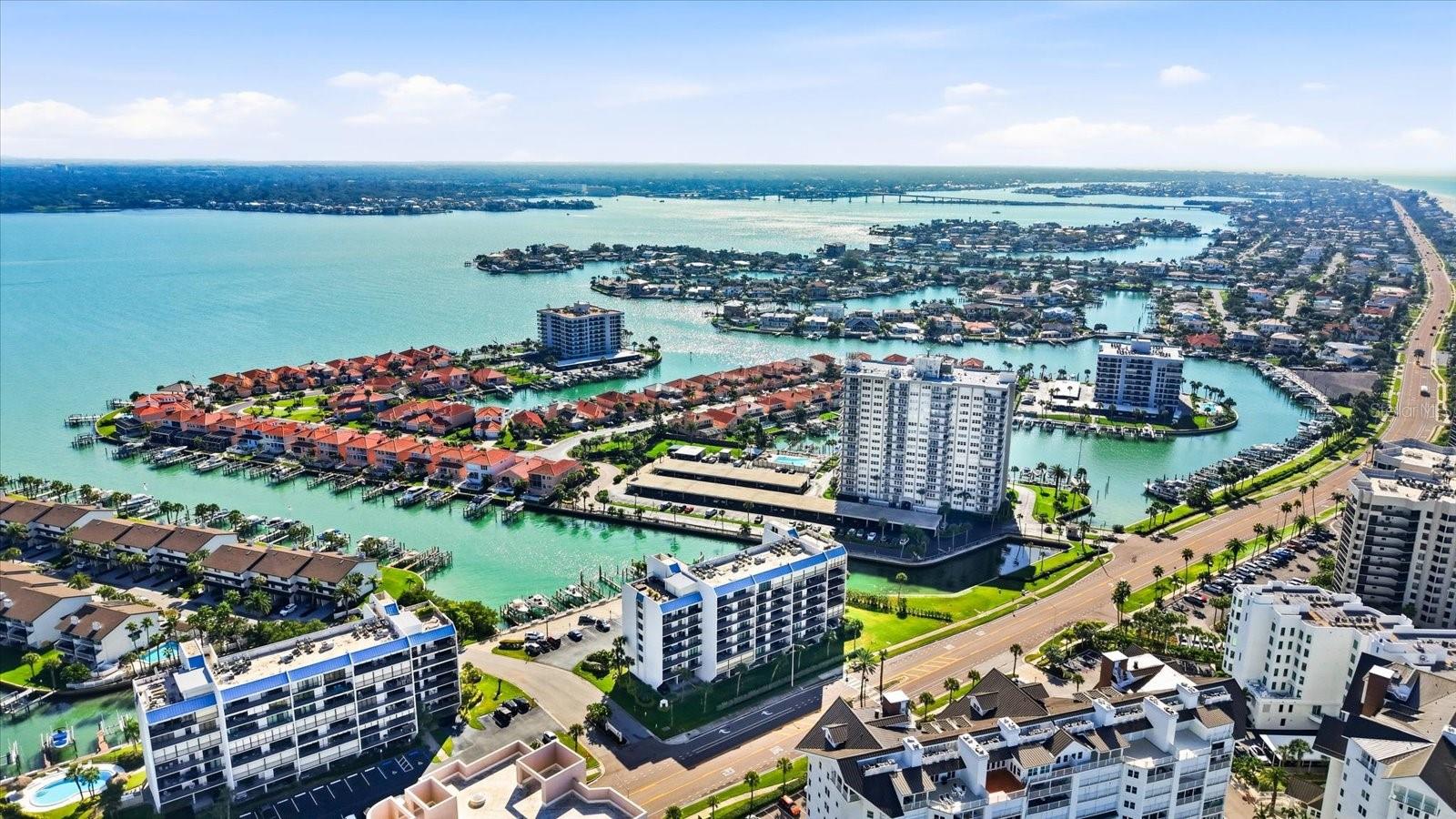 HARBOUR THE CONDO - Residential