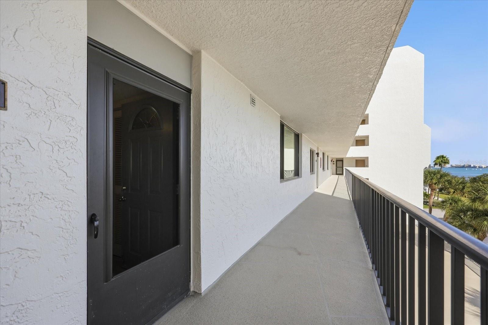 HARBOUR THE CONDO - Residential