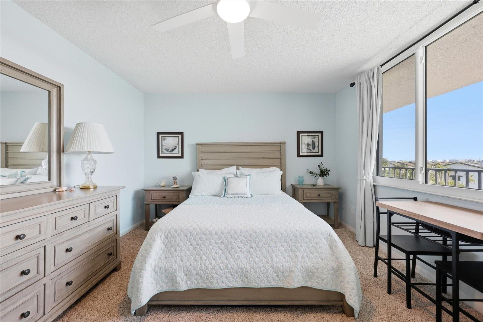 HARBOUR THE CONDO - Residential