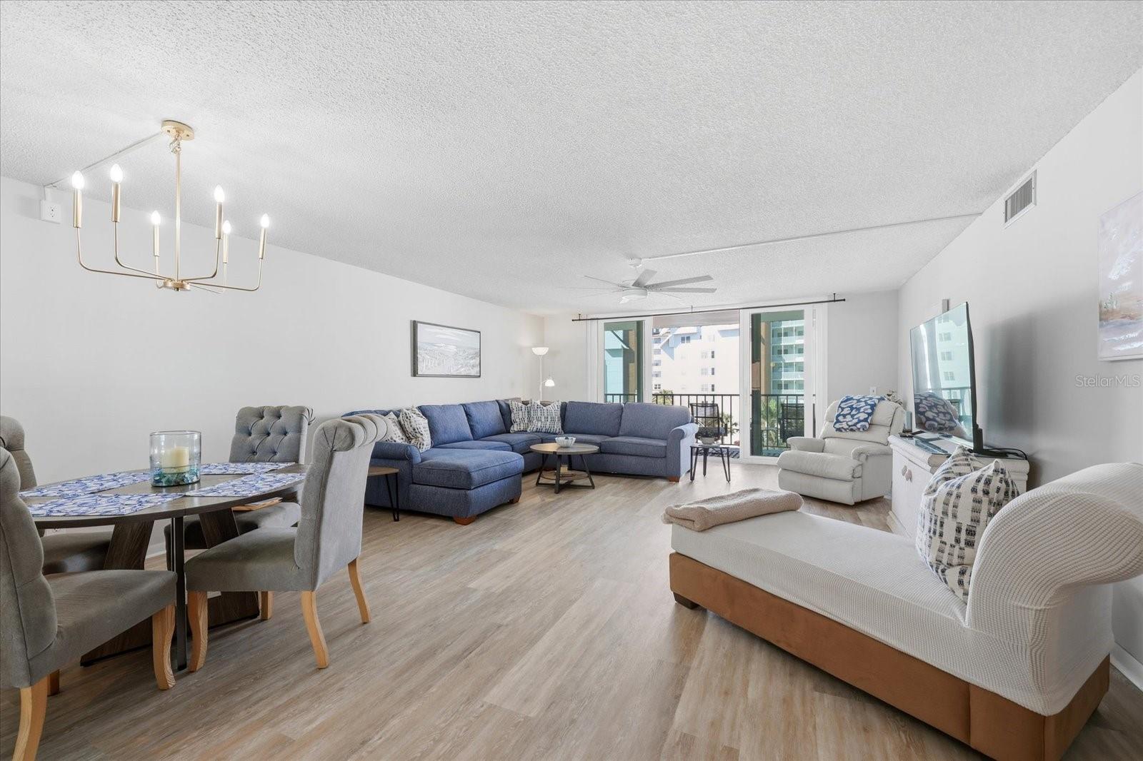 HARBOUR THE CONDO - Residential