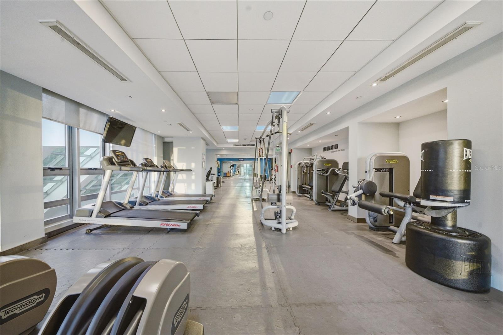 ATLANTIS CONDOMINIUM - Residential