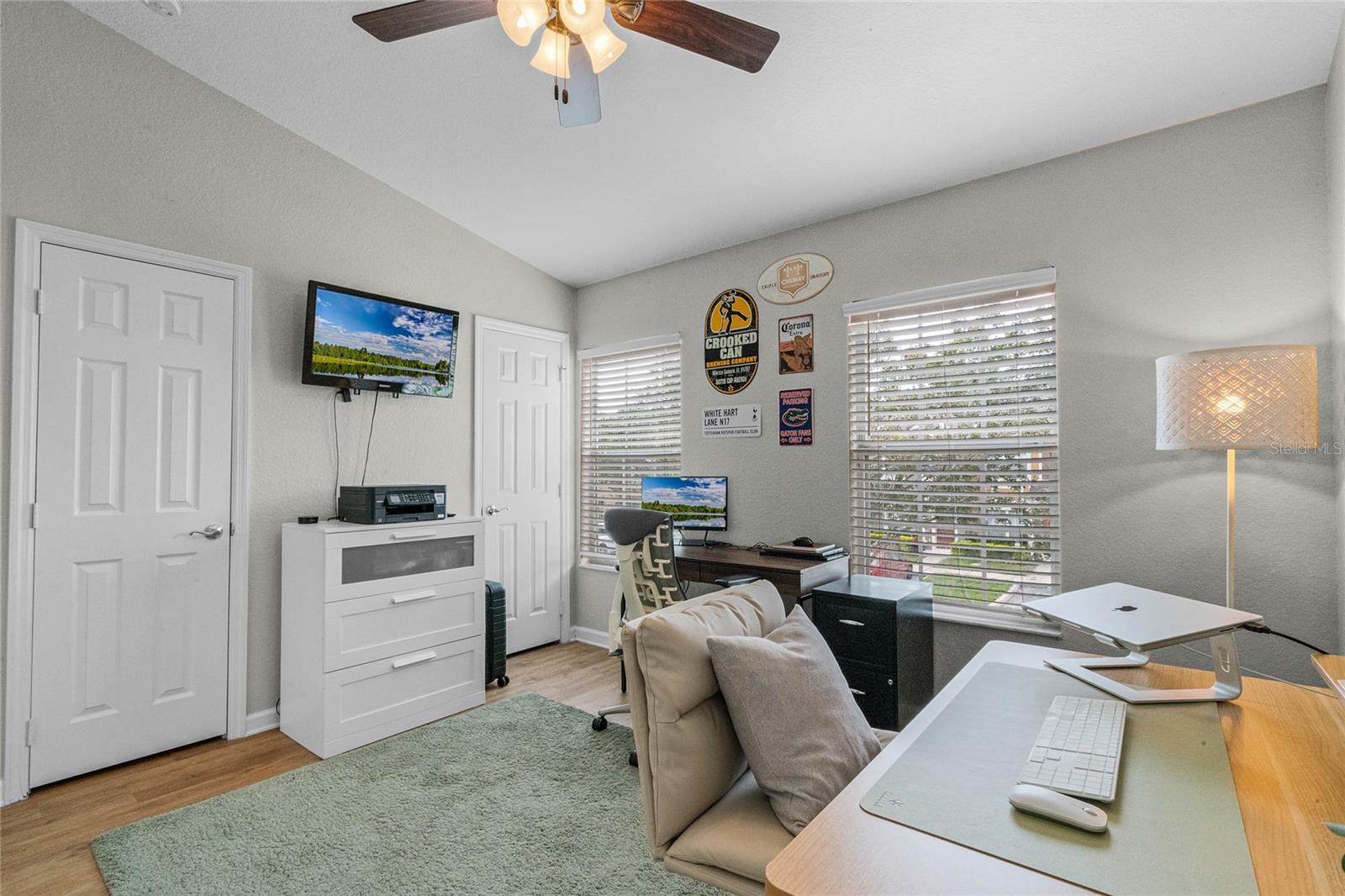 REGENCY OAKS UNIT ONE - Residential