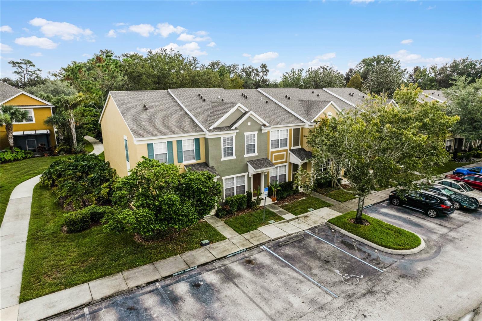 REGENCY OAKS UNIT ONE - Residential