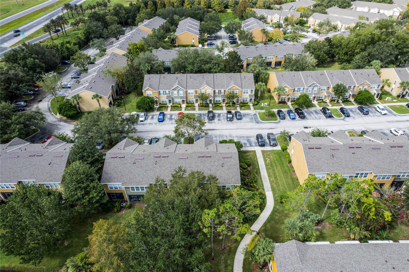 REGENCY OAKS UNIT ONE - Residential