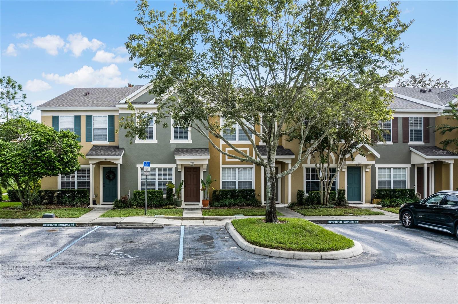 REGENCY OAKS UNIT ONE - Residential