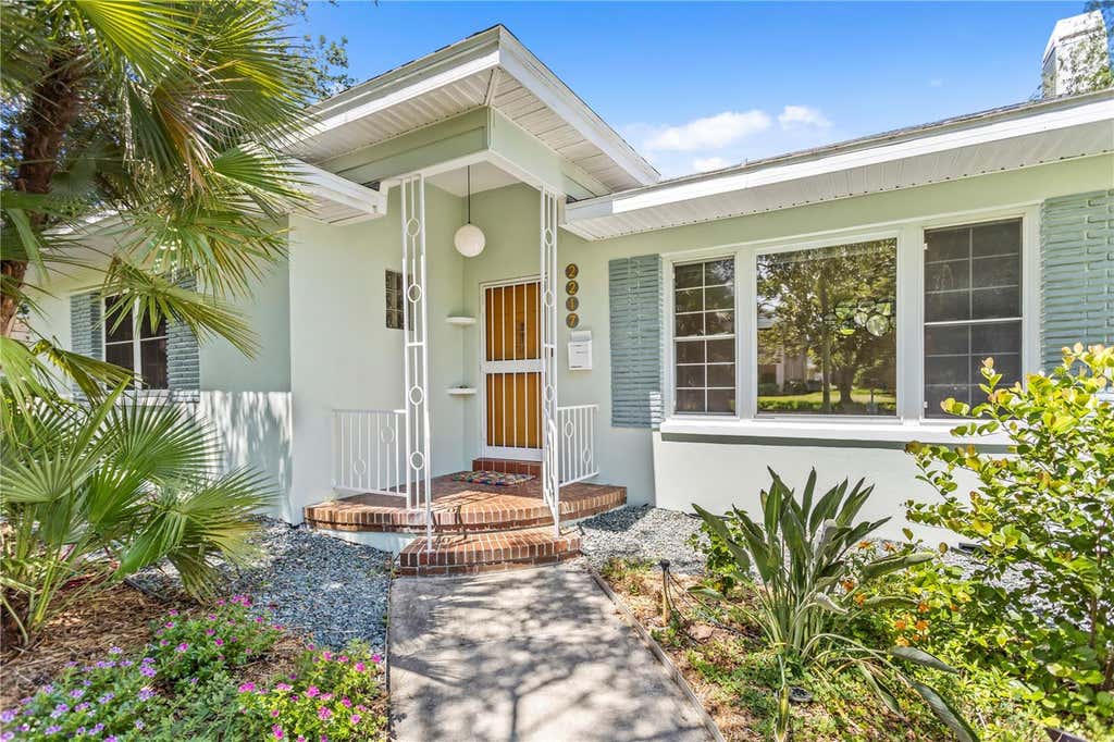 Photo of 2217 Brevard Road NE, St Petersburg, FL 33704 (MLS # TB8524603)