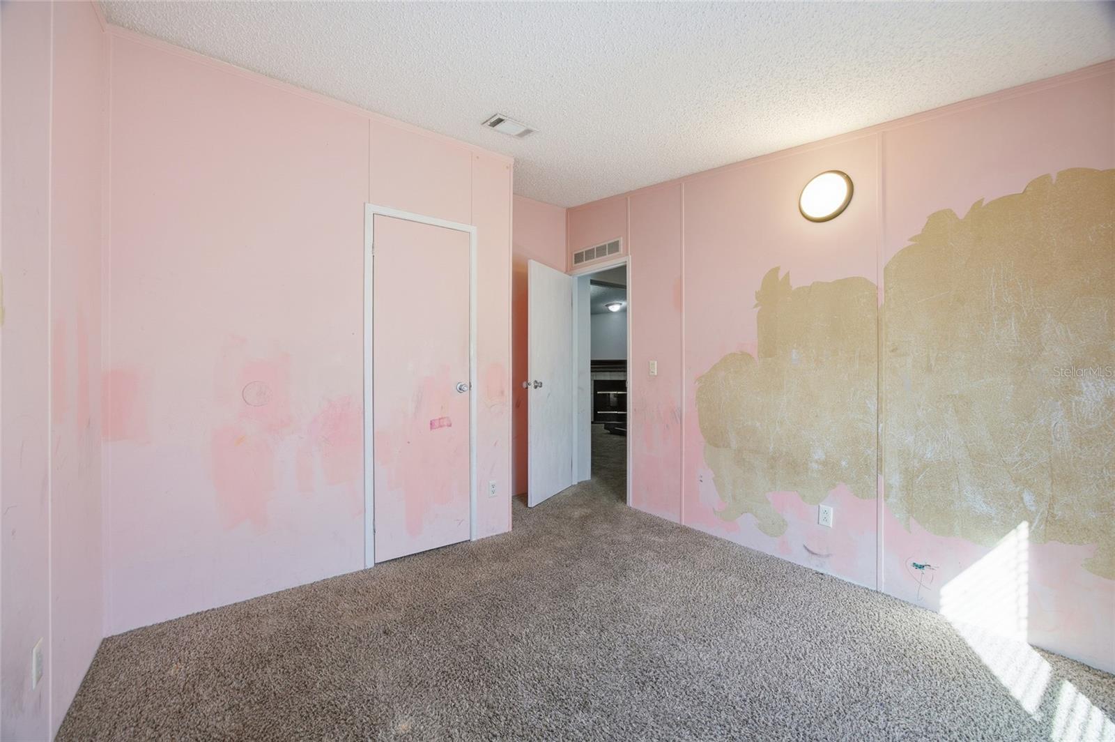 PIONEER TRAILS PH 02 - Residential