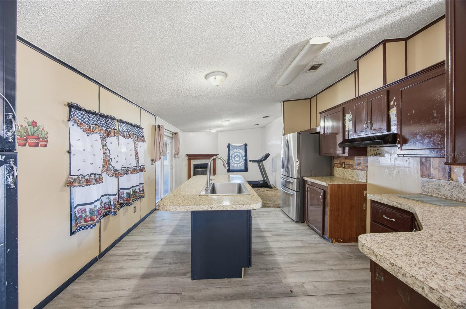 3578 PIONEER TRAILS BOULEVARD E