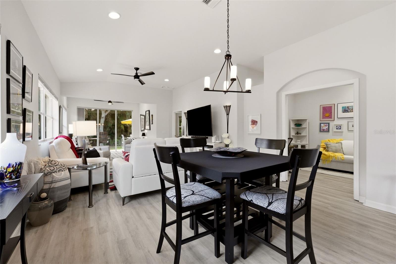 1071 TOPELIS DRIVE