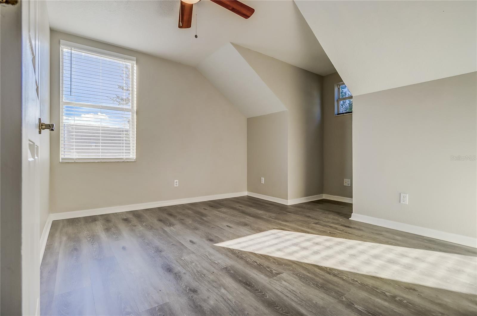 SOMERSET TR E - Residential