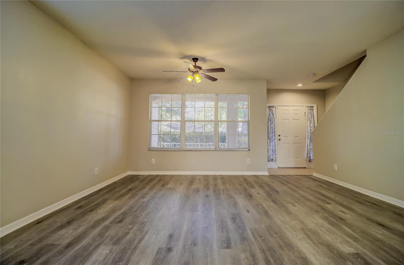 3117 SUMMER CRUISE DRIVE