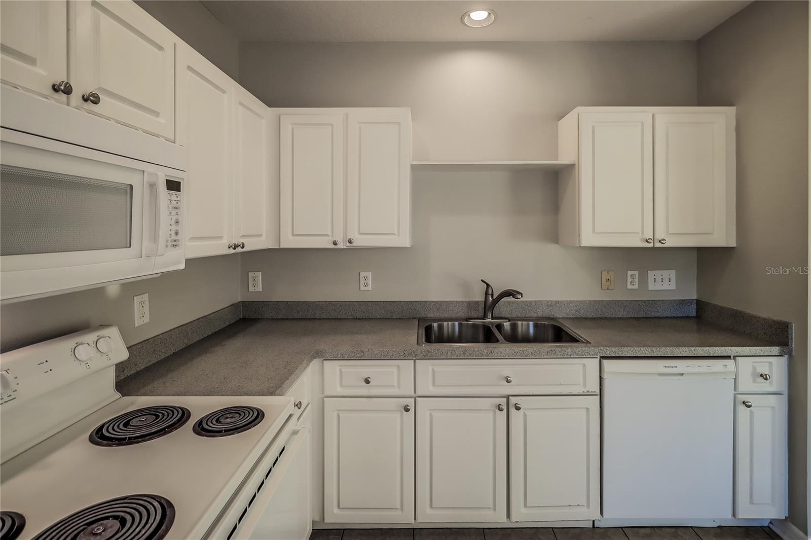 SOMERSET TR E - Residential