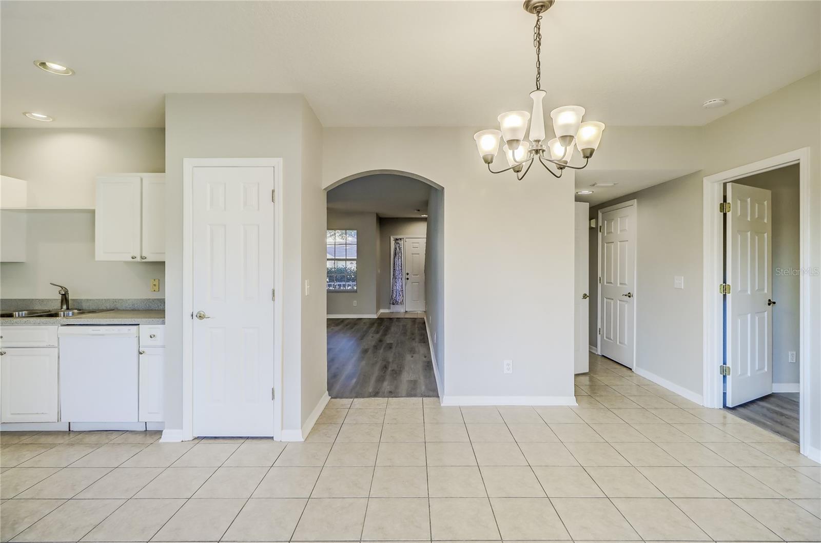 SOMERSET TR E - Residential