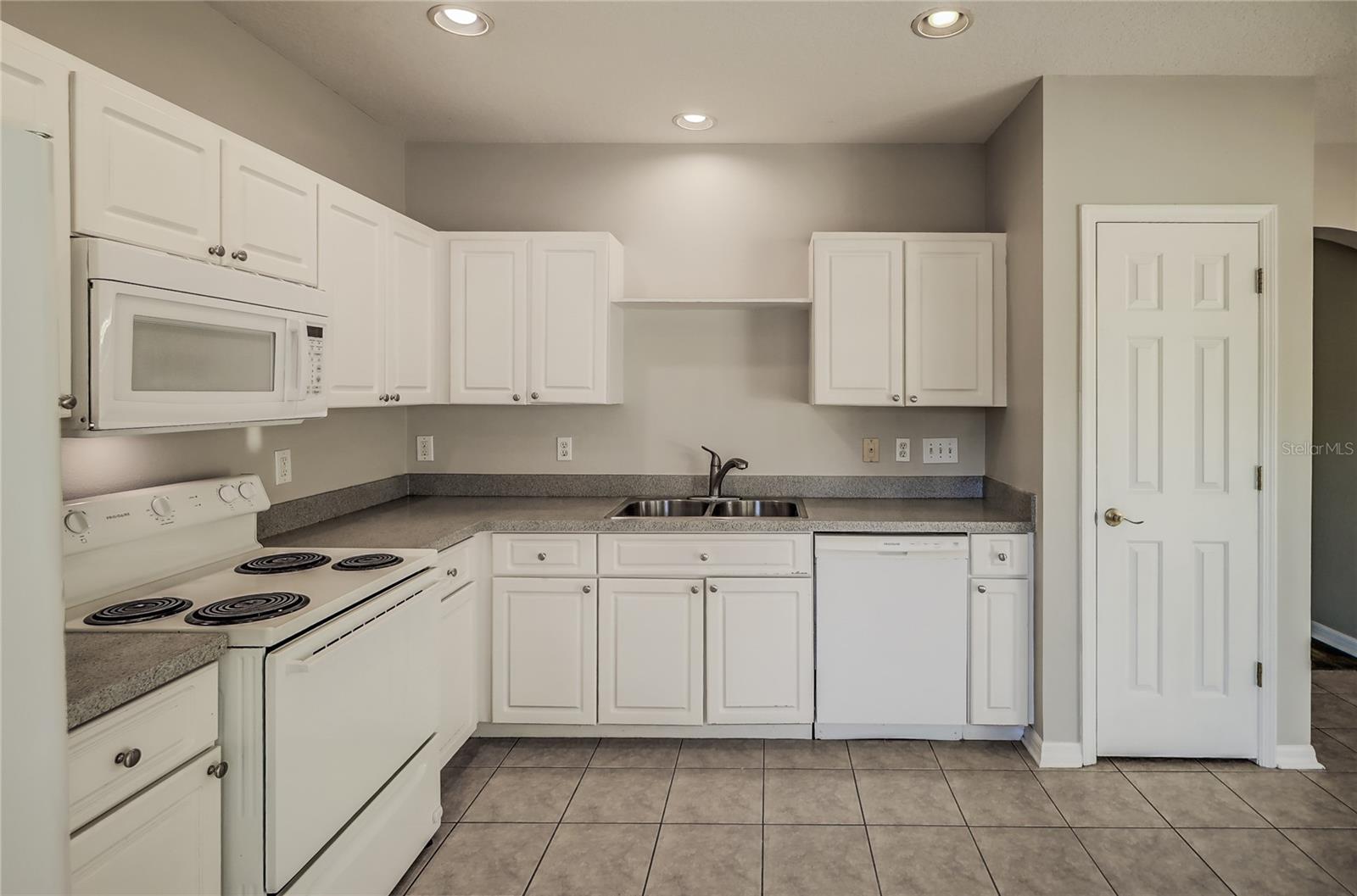 SOMERSET TR E - Residential