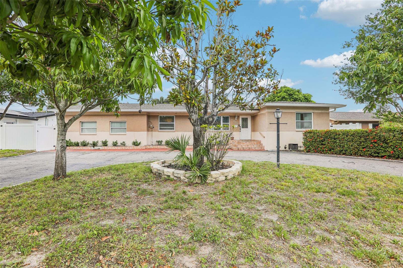 2709 49TH STREET N