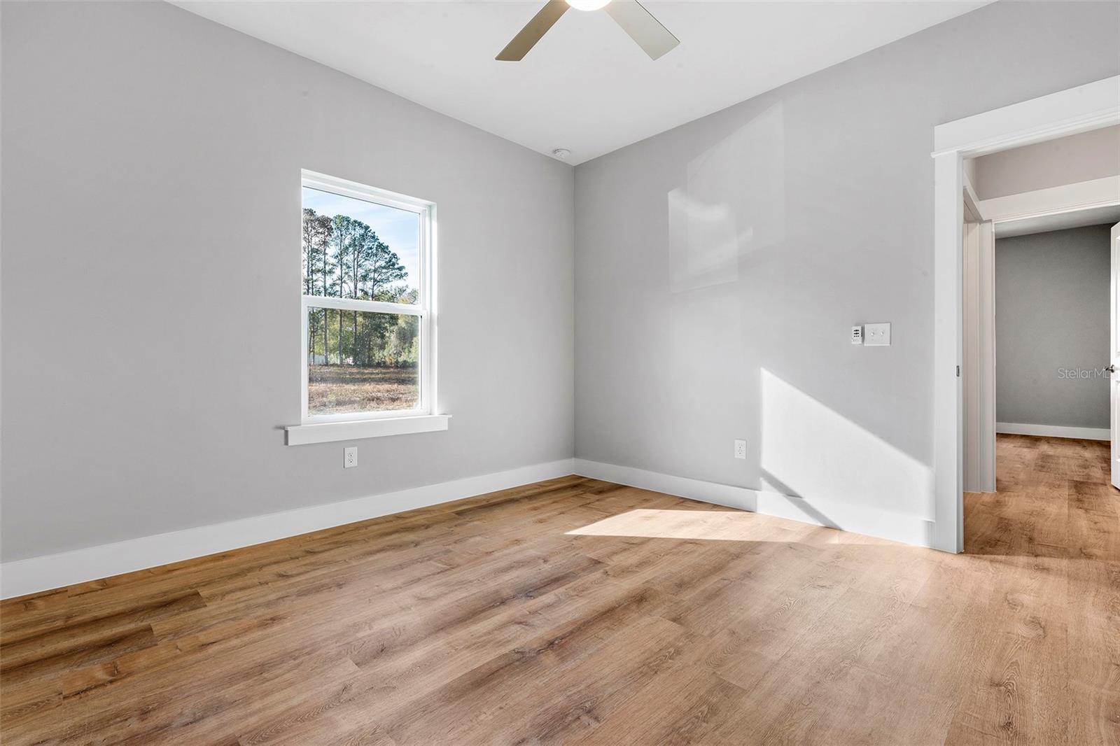 KIMBERLY OAKS - Residential