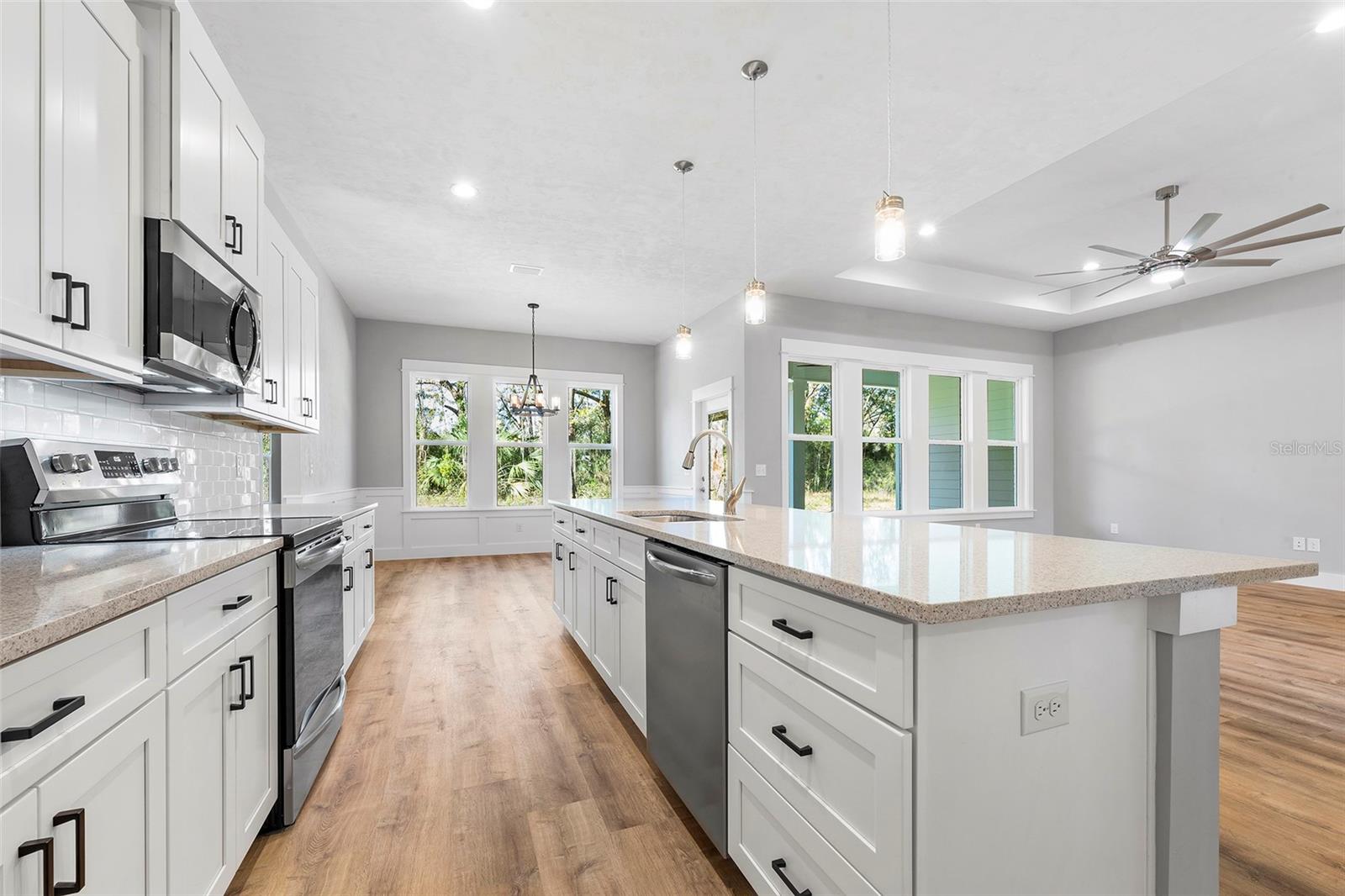 KIMBERLY OAKS - Residential