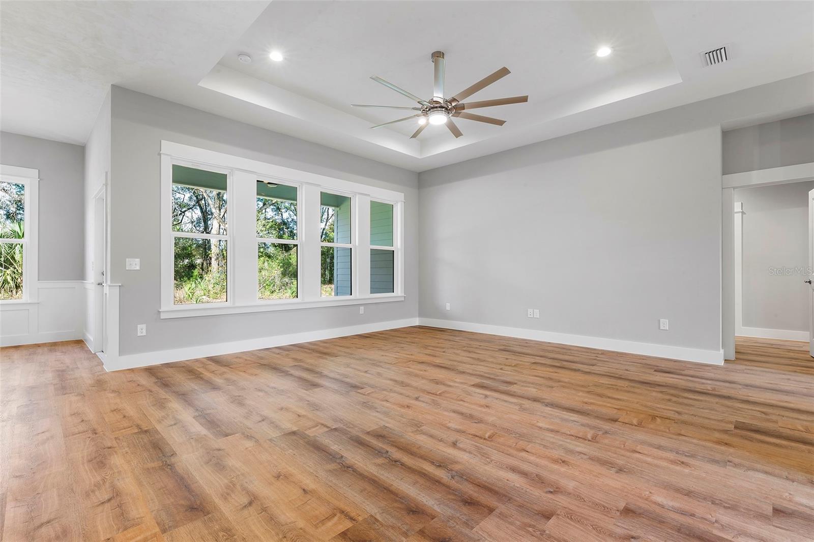 KIMBERLY OAKS - Residential