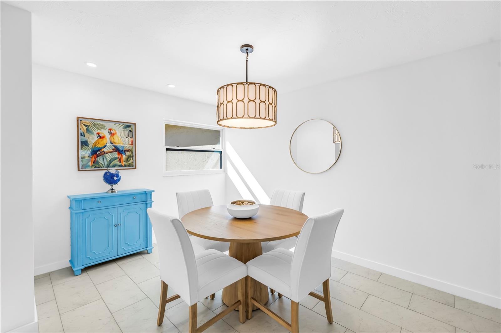 WHISPERING SANDS SEC 5 - Residential