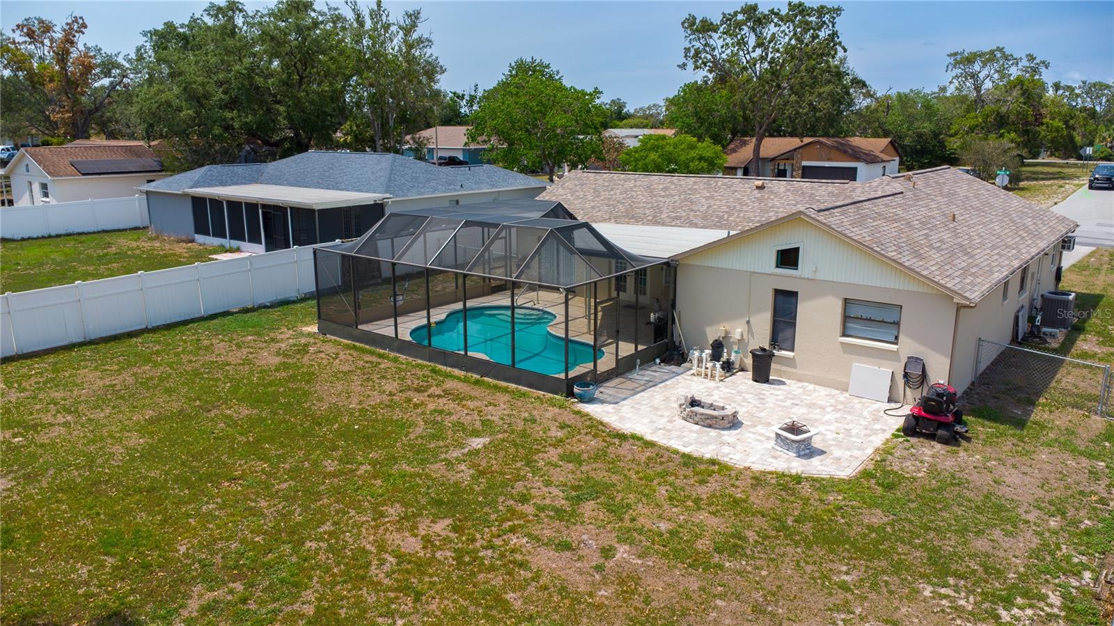 8126 WOODEN DRIVE