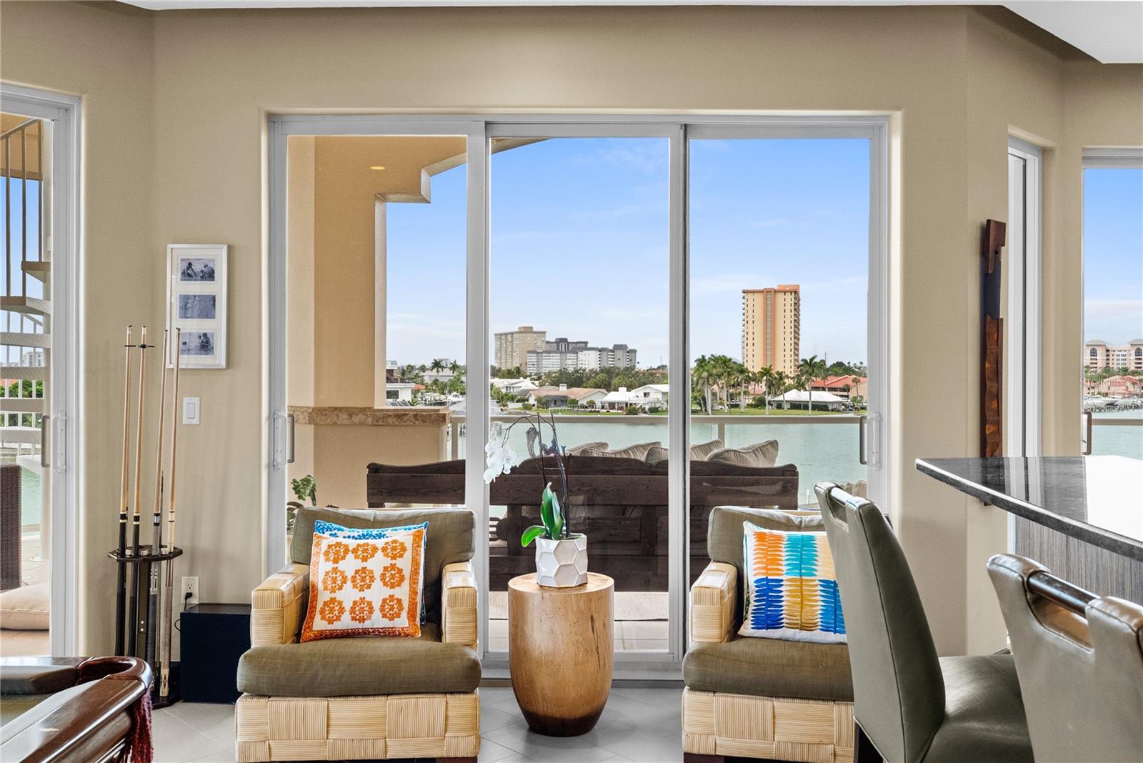 POINTE AT MARINA BAY CONDO THE - Residential