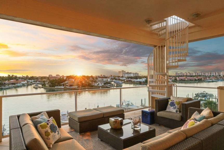 POINTE AT MARINA BAY CONDO THE - Residential