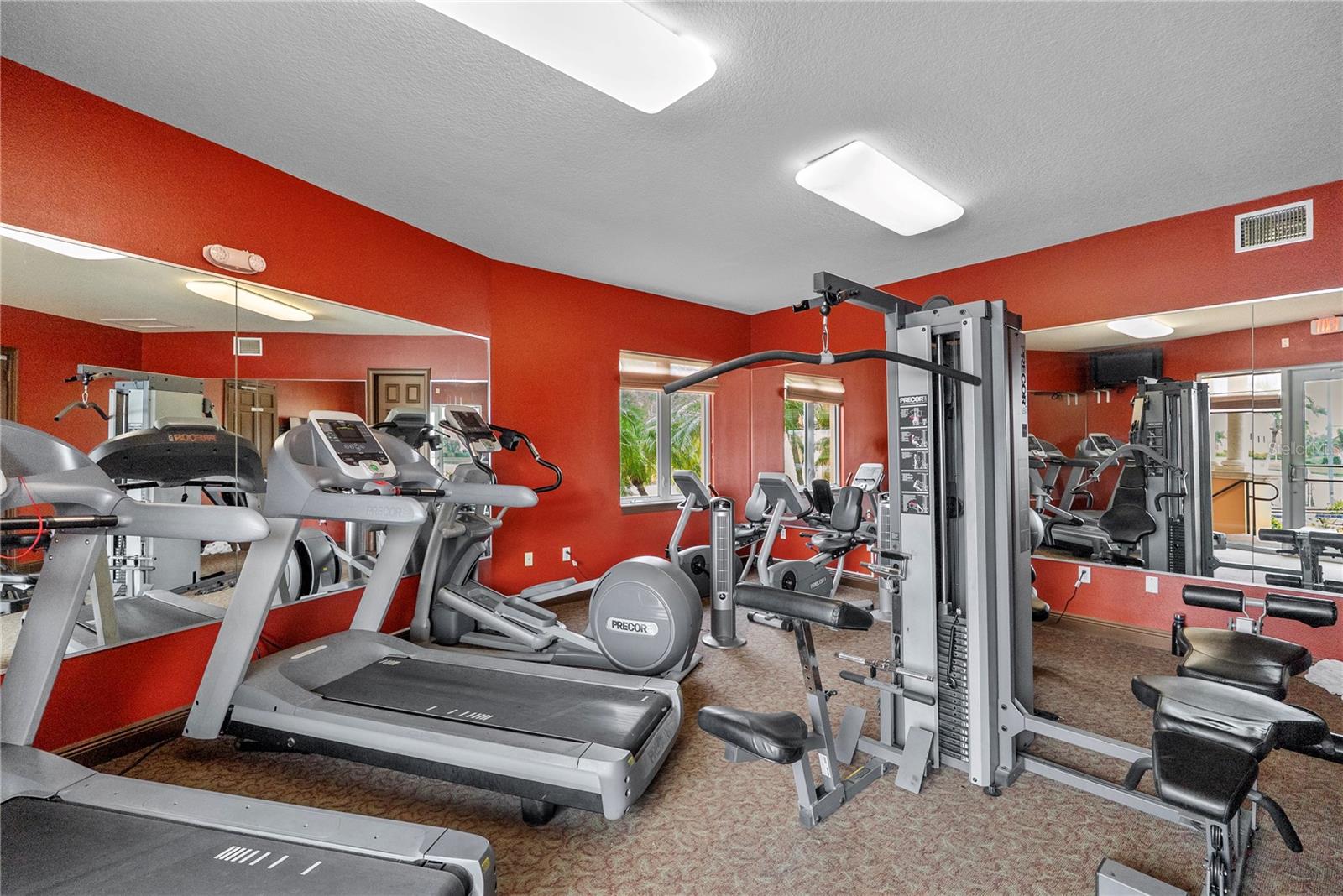 POINTE AT MARINA BAY CONDO THE - Residential